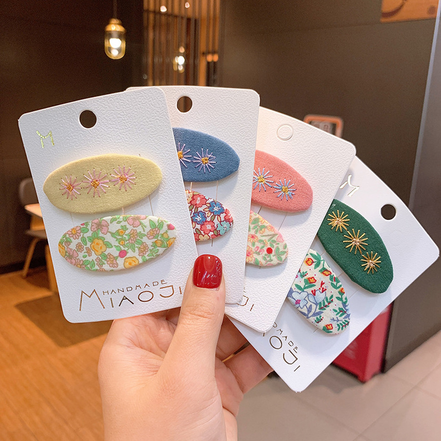 Set 2 kẹp tóc thiết kế xinh xắn đáng yêu cho nữ