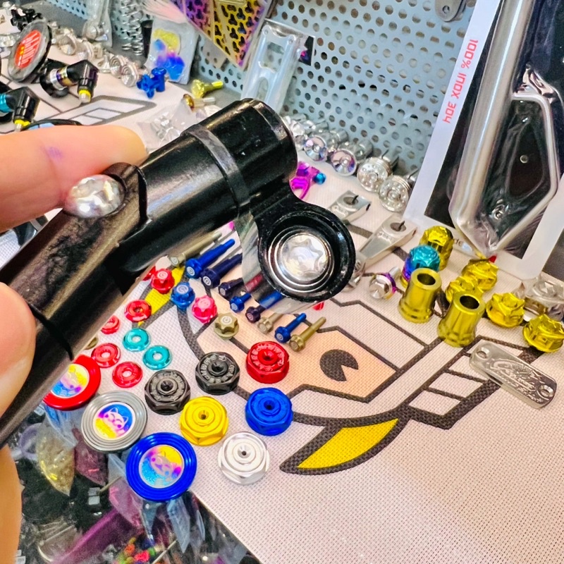 Ốc Salaya Trụ 10li25 vân thái ren thuận ren ngược 🇹🇭