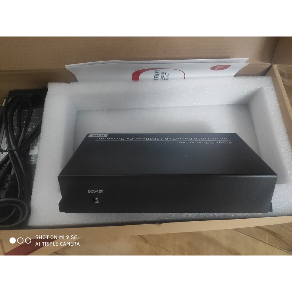 Switch quang 8 cổng quang Gigabit chuẩn kết nối SC, 2 cổng mạng J45 10/100/1000Mb. chuẩn b hoặc a