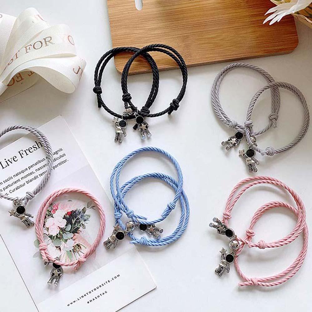 Vòng Tay Mặt Hình Phi Hành Gia Đơn Giản Phong Cách Hàn Quốc