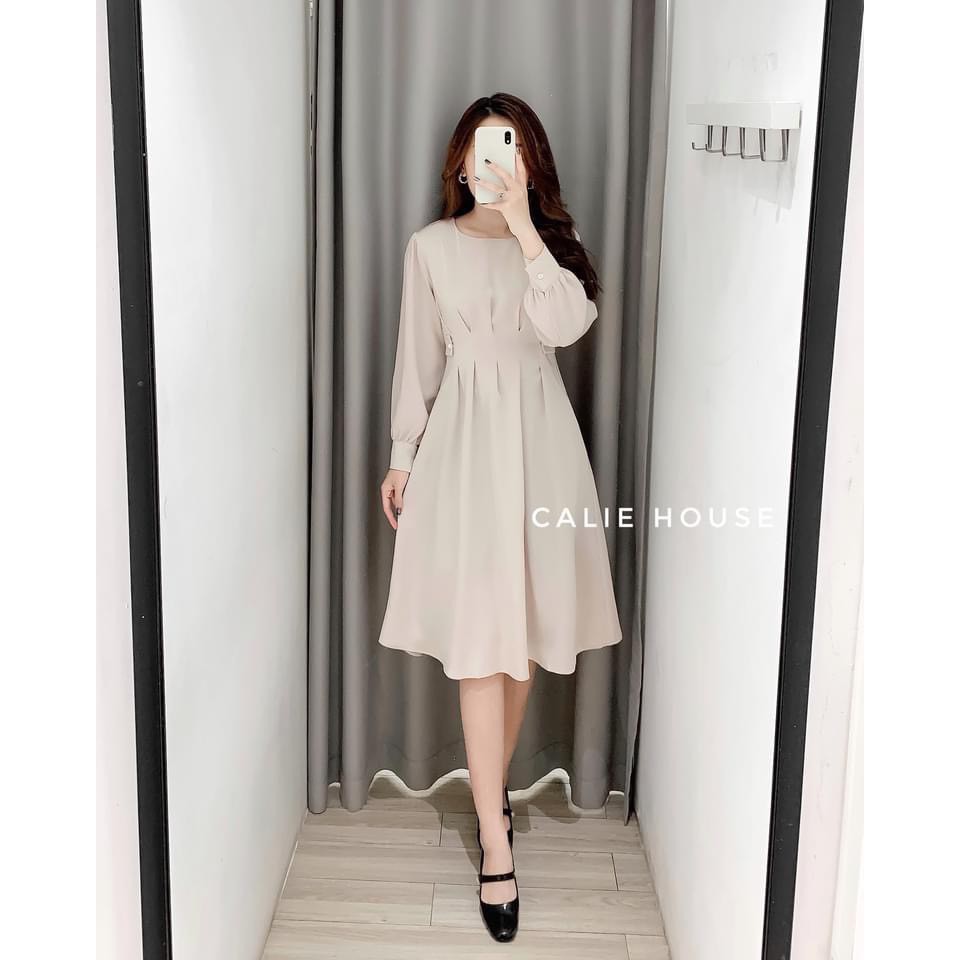 (SẴN/VIDEO THẬT) VÁY LI EO CÚC SƯỜN CỔ TRÒN🌿