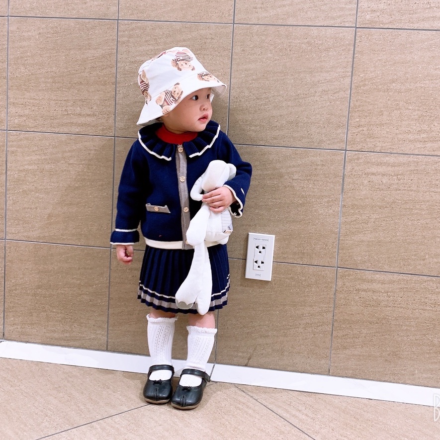 Bộ len bé gái kèm chân váy thiết kế 2021, Cho bé từ 1-6 tuổi (9-20kg) thương hiệu Hapykids BL17