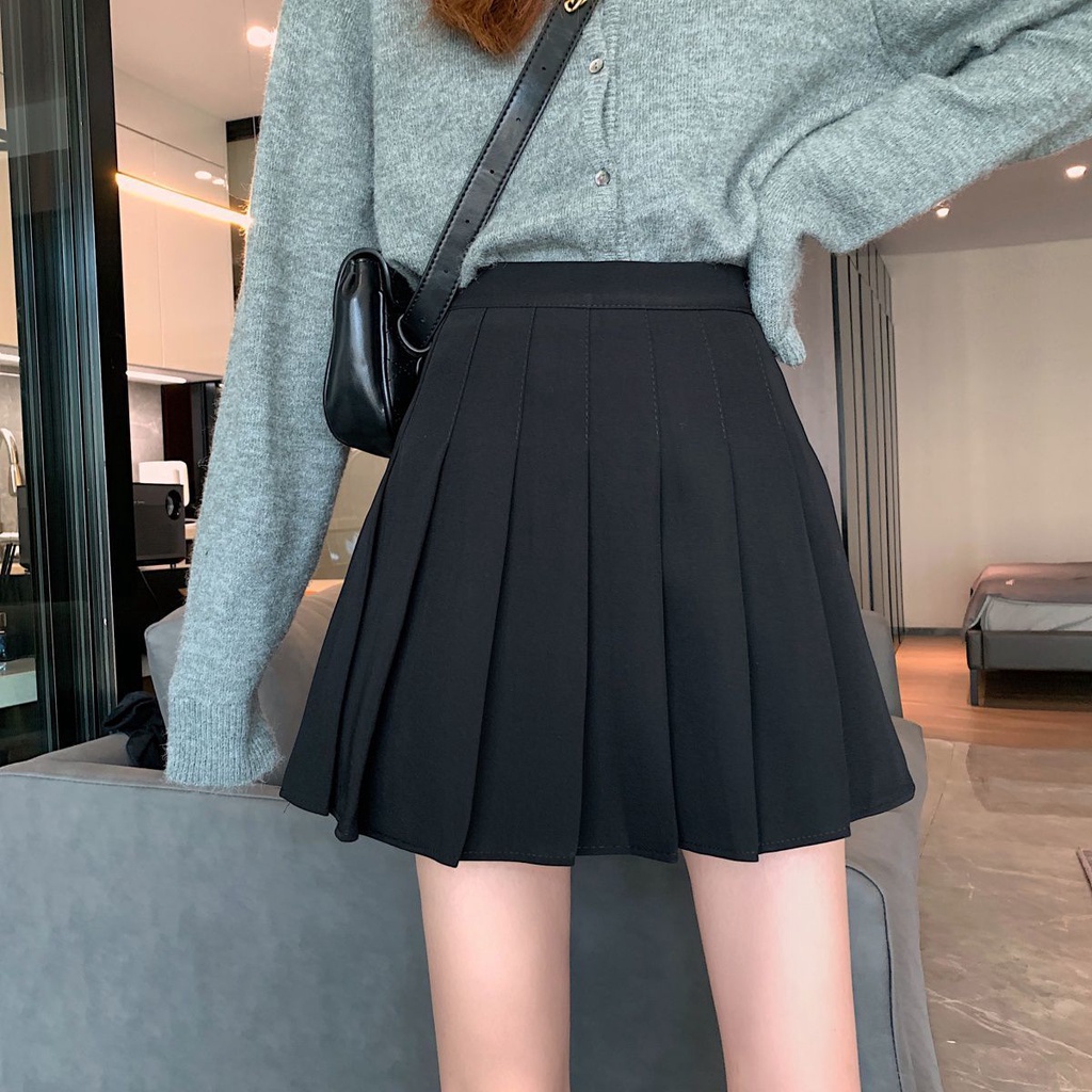 [In stock] Plus size college pleated skirts, skirts, high waist pleated skirts, mini skirts, a-line skirts, women's black coffee