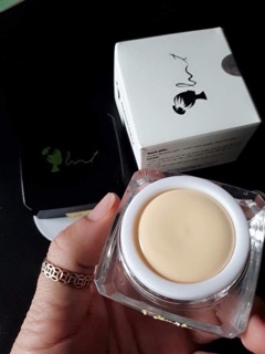 Face trắng hồng HM STORE