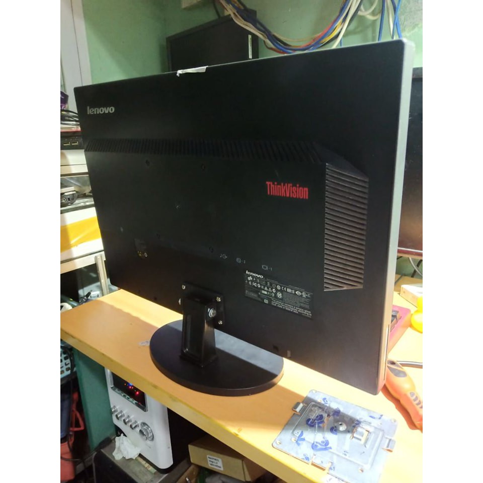 Màn hình Lenovo 22 inch L2251P Hàng xách tay sáng đẹp siêu bền | BigBuy360 - bigbuy360.vn