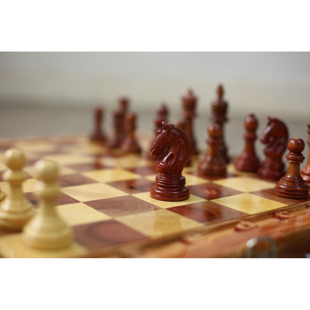Bộ cờ vua gỗ tự nhiên cao cấp tiêu chuẩn thi đấu quốc tế