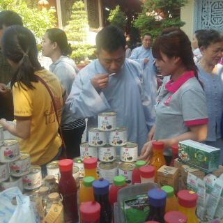Thạch sen hồng mật ong