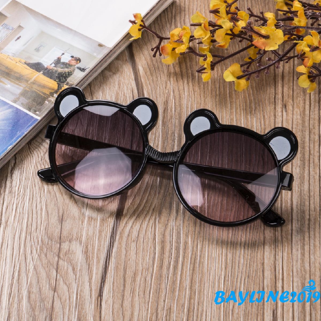 Kính mát hình gấu dễ thương chống UV cho bé