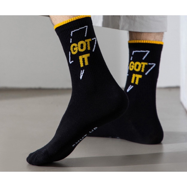 Vớ Tất thể thao cao cổ Nam Nữ nhiều màu phong cách trẻ trung, cá tính.