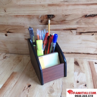 KHAY KỆ CẮM BÚT GỖ 7000 (15,6x10x12,5cm)