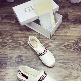 Slip on gucci