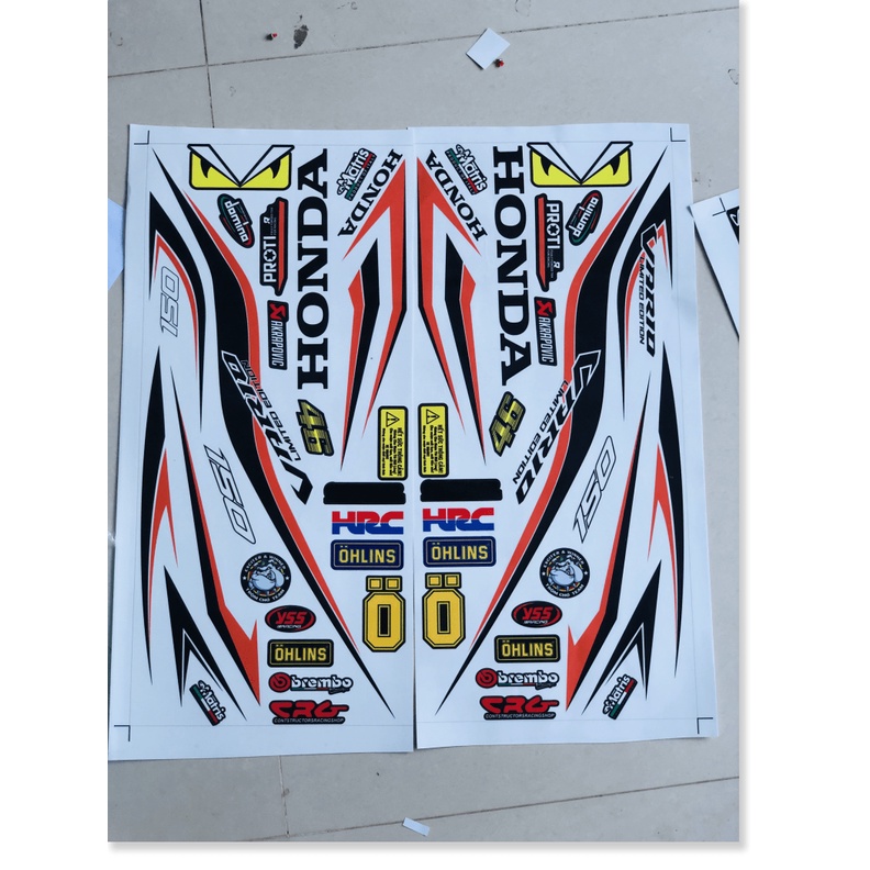 ( Quí khách vui lòng mang ra tiệm cho thợ dán ) Tem vario 150 in decal trong trắng hoặc bạc