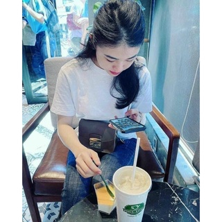 Set 4 áo phông basic cổ tròn