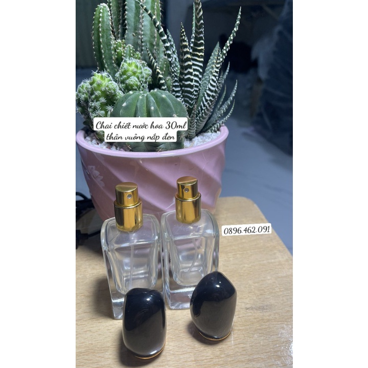 CHAI CHIẾT NƯỚC HOA RỖNG THÂN CHAI DẸP/CHAI VUÔNG 30ML -CHAI RỖNG KHÔNG CHỨA DUNG DỊCH
