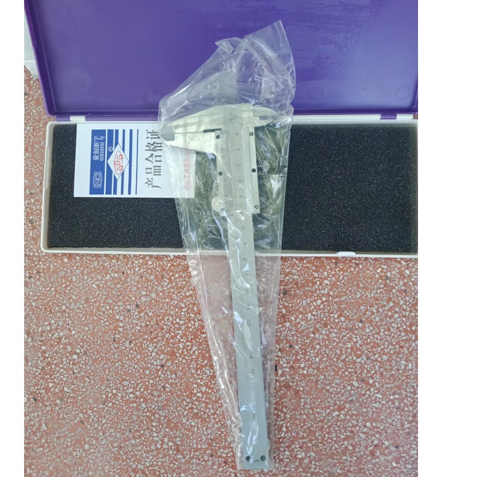 Thước kẹp cơ khí 150mm