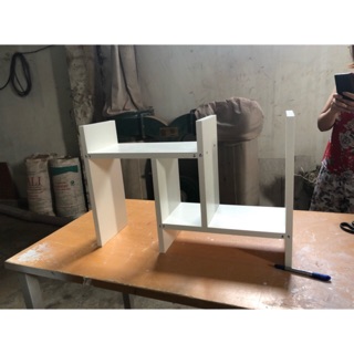 Kệ để bàn kéo ra vào
