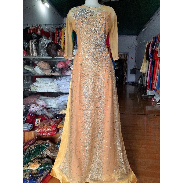 Áo dài kim sa 6 tà......................................................................................................