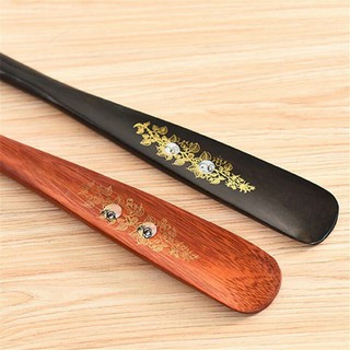 Dụng cụ hỗ trợ mang Giày