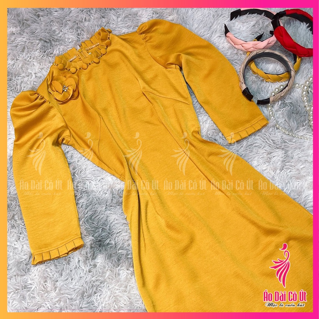 Áo dài lụa tây thi tay bồng cánh dài cổ xếp ly đính cúc đính hoa đẹp dùng cho cưới hỏi lễ tết dự tiệc