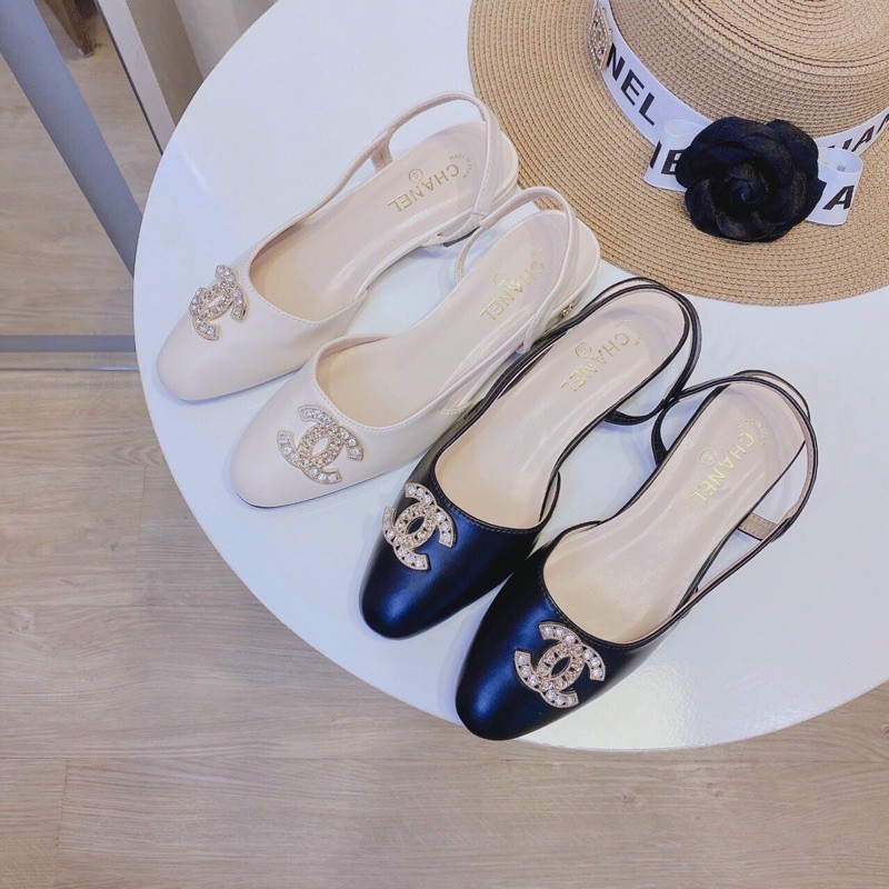 sandal CN 2P khuy đá + khuy xích