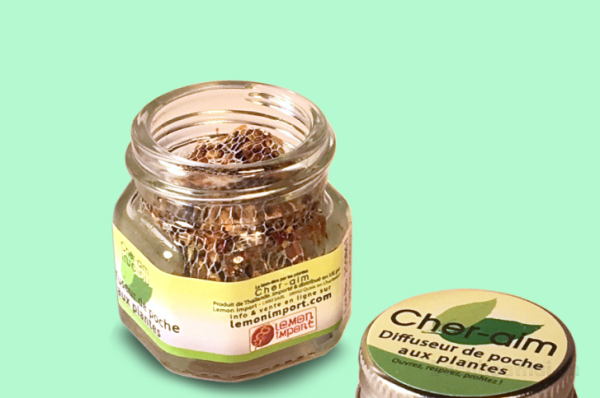 Dầu hít thảo ḋược Cheraim Brand Natural Herbal Inhaler Thái Lan 1 hủ 6 gram