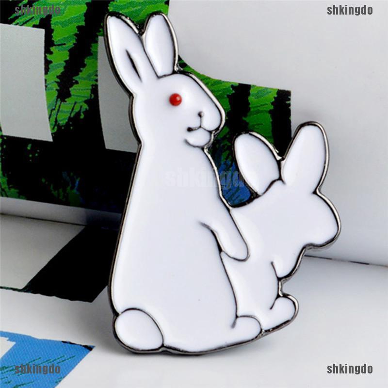 Ghim Cài Áo Kim Loại Hình 2 Chú Thỏ Trắng Đáng Yêu