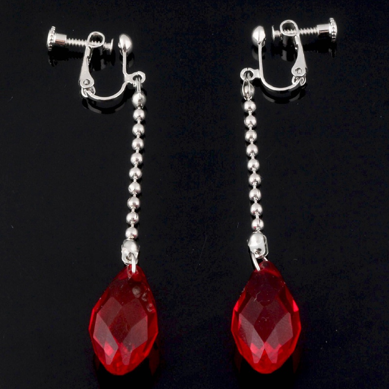 Khuyên Tai Hóa Trang Nhân Vật Kurapika Trong Phim Hoạt Hình One Piece Mới