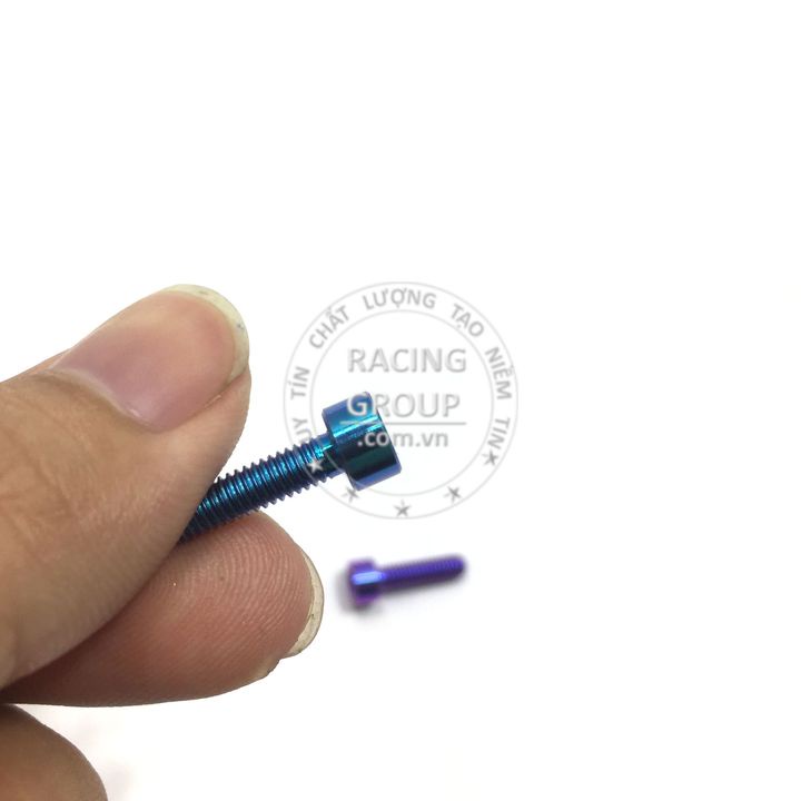 Ốc gr5 4li15 đầu trụ bắt nắp dầu thắng Vario đời mới, nắp dầu kiểu và nhiều vị trí khác