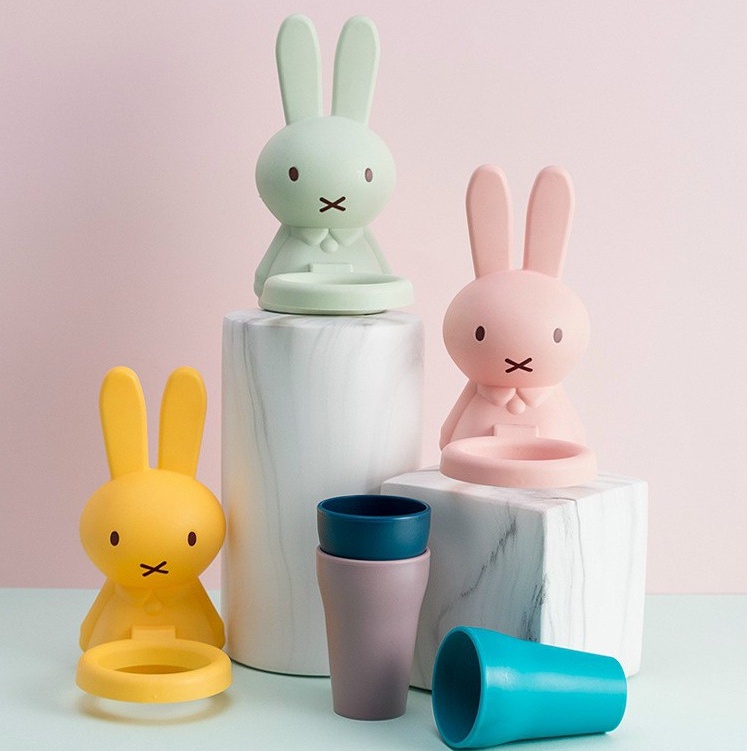 Cốc Thỏ Dán Tường Để Bàn Chải Đánh Răng Hình Thỏ Thông Minh Đa Năng Tiện Lợi Gía Treo Cốc Bằng Nhựa Cao Cấp