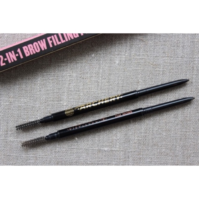 Chì kẻ mày Soap and Glory Archery Brow Filling Penci dạng sáp đầu nhọn cực dễ kẻ và độ bám tốt | BigBuy360 - bigbuy360.vn