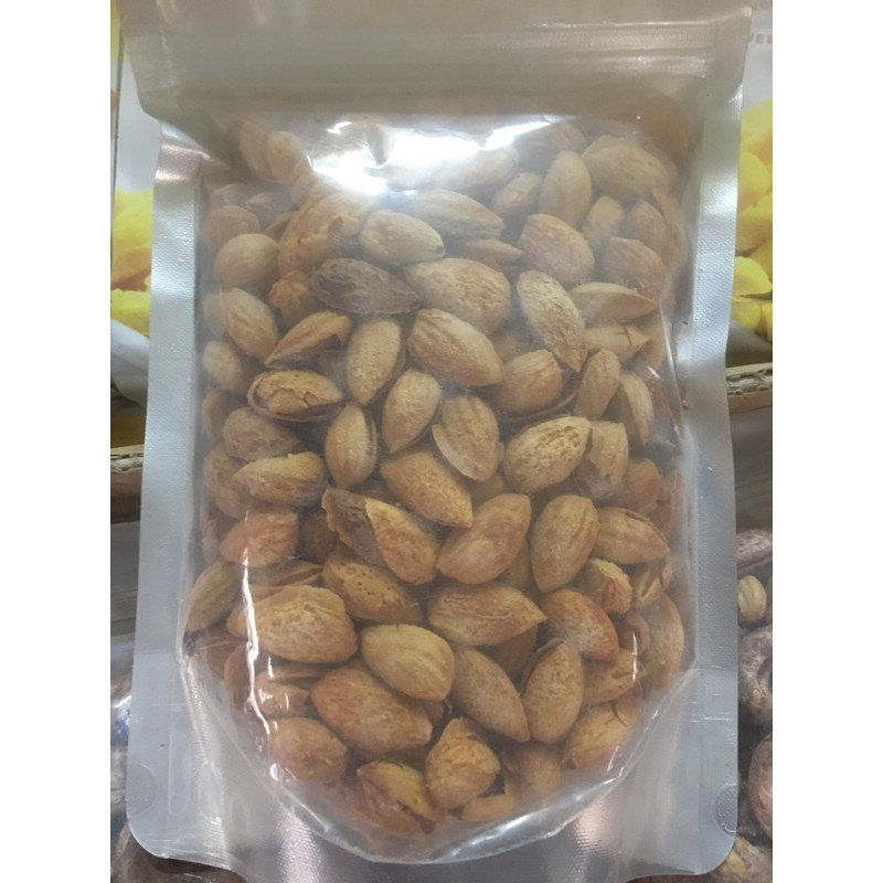 [Mã GROSALE2703 giảm 8% đơn 250K] Hạt hạnh nhân rang muối nguyên vỏ đóng túi zip bạc 500gr