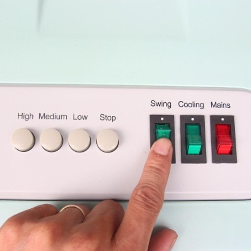 Máy làm mát không khí FujiE AC-50 giảm ngay từ 5-10 độ C phù hợp nhà hàng văn phòng