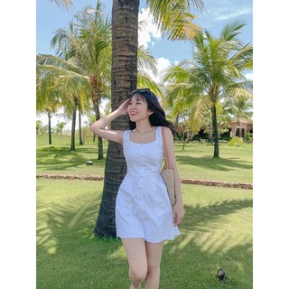 Đầm LALA dây hàng nút trước ngực basic