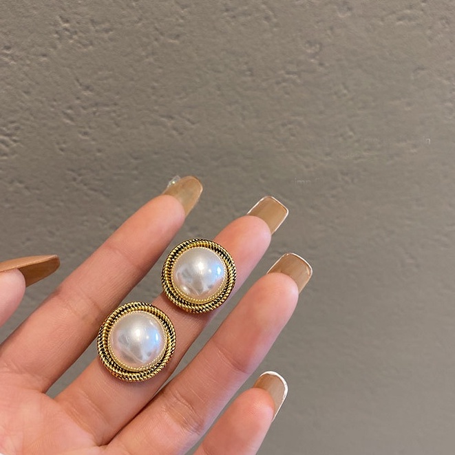 Khuyên tai viền xoắn ngọc trai nhân tạo cực sang KT128