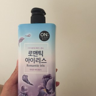 Sữa tắm on: the body body wash