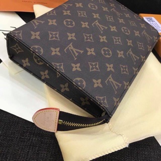 Clutch lv nam nữ