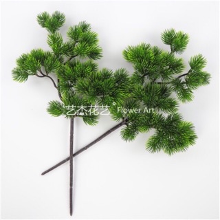 Cành tùng điểm hoa , trang trí , decor nhà cửa