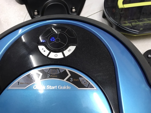 Robot quét nhà ,lau nhà ,hút bụi MONEUAL