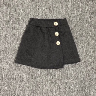 Quần giả váy cho bé chỉ còn size 4/6 tuổi