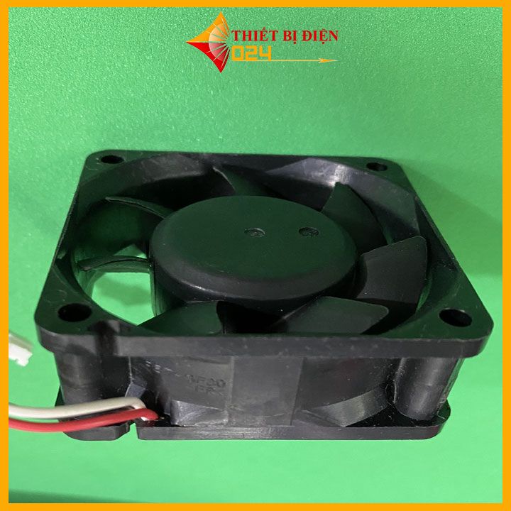 Quạt tản nhiệt 6x6x2.5cm 12V