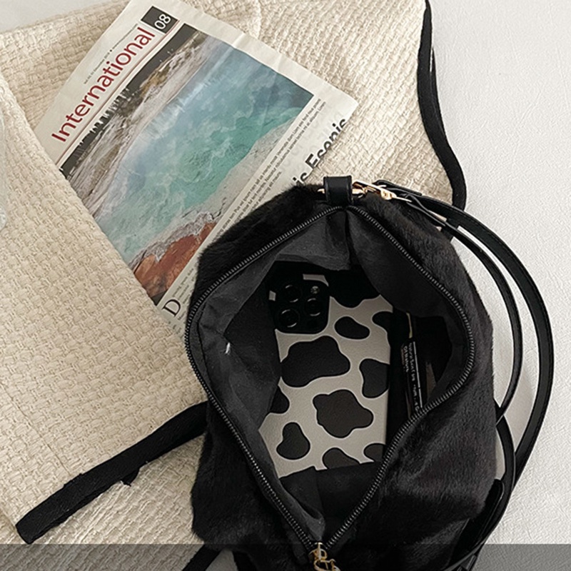 Túi đeo vai IELGY hình vuông cỡ nhỏ vải lông phong cách thời trang phương Tây cho nữ