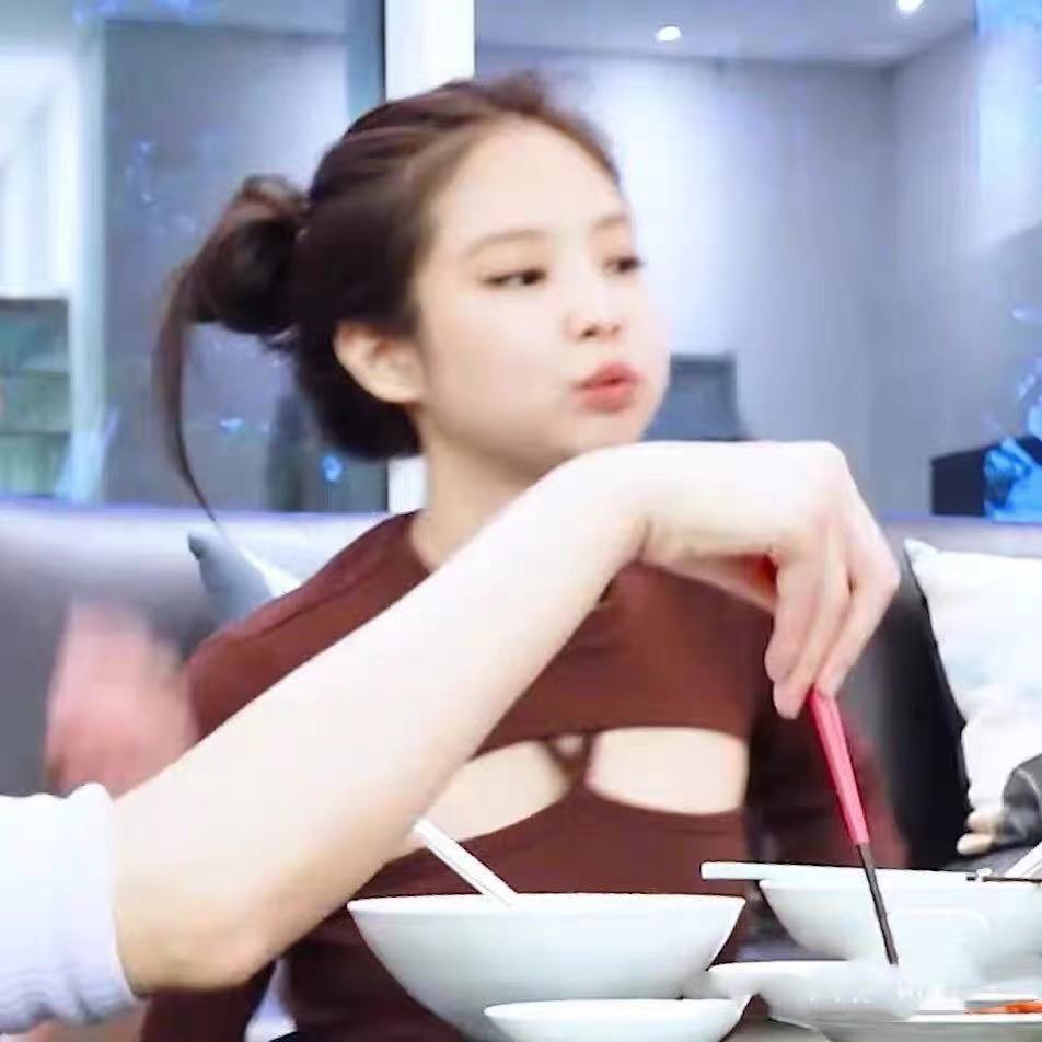 Blackpink jennie Set áo dây + áo khoác cardigan dệt kim màu nâu phong cách retro hàn quốc gợi cảm dành cho nữ