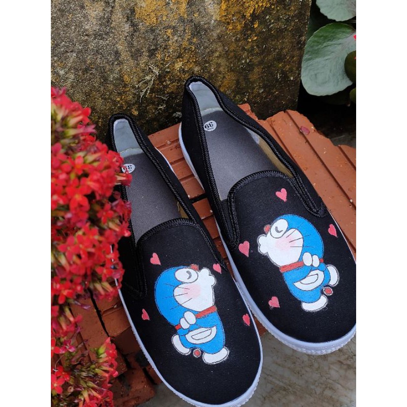 Giày DORAEMON size 39