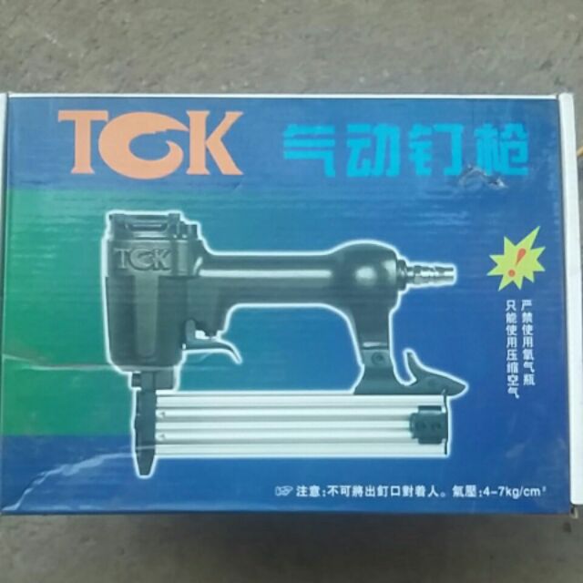 Sú.ng bắn đinh hơi U  và F