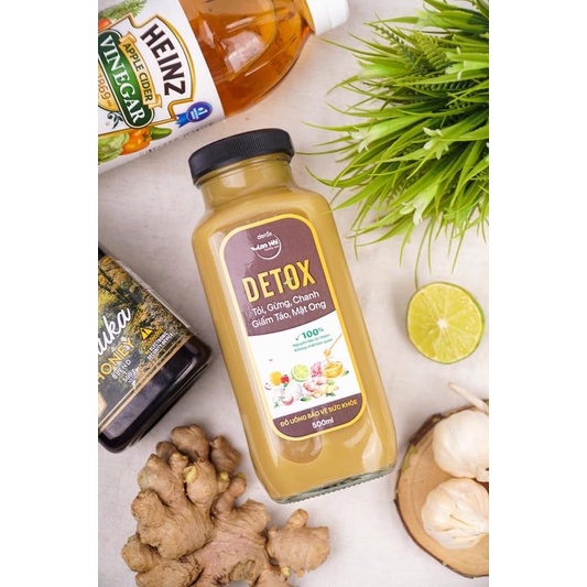 Chai Thủy Tinh vuông cao 350ml nắp nhựa