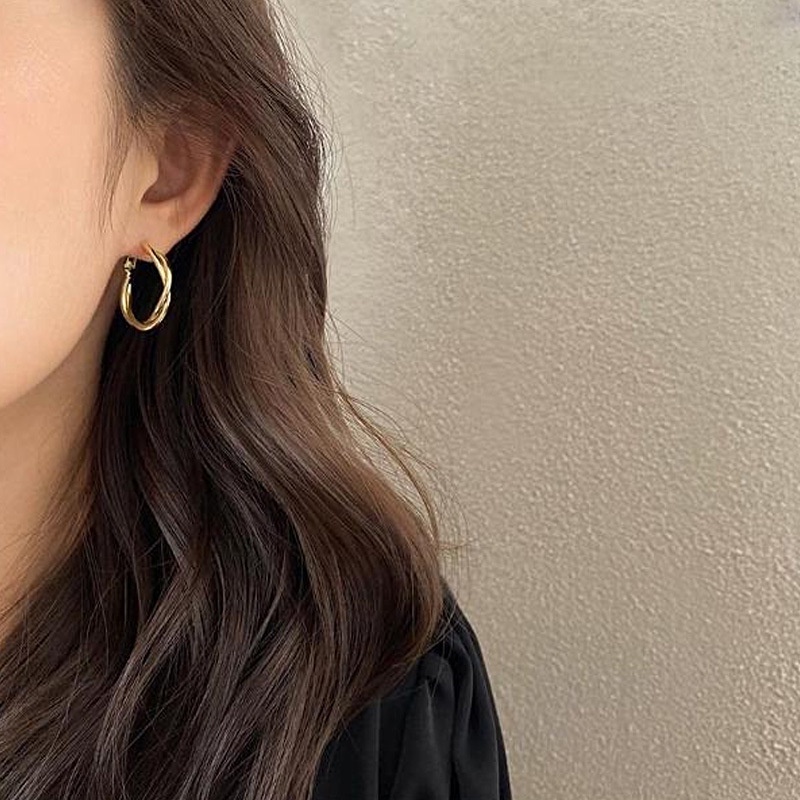 Khuyên tai nữ tròn xoắn cá tính S925, bông tai phong cách phụ kiện nữ Filibra BT007