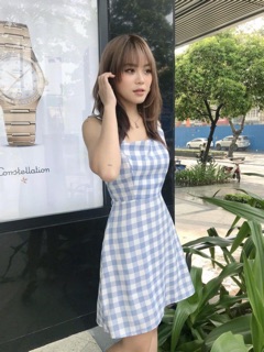 Váy cảo hở lưng