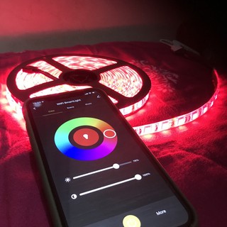 Đèn LED Tiktok đổi màu siêu đẹp, cảm biến nhạc kết nối wifi sử dụng App Tuya Life