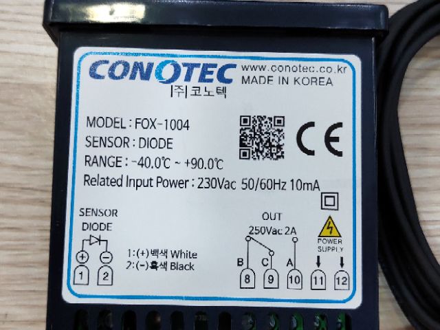 Đồng hồ điều khiển nhiệt độ FOX-1004 FOX-D1004 Conotec