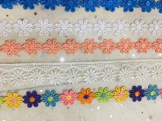 Khăn bandana mẫu lưới phối ren